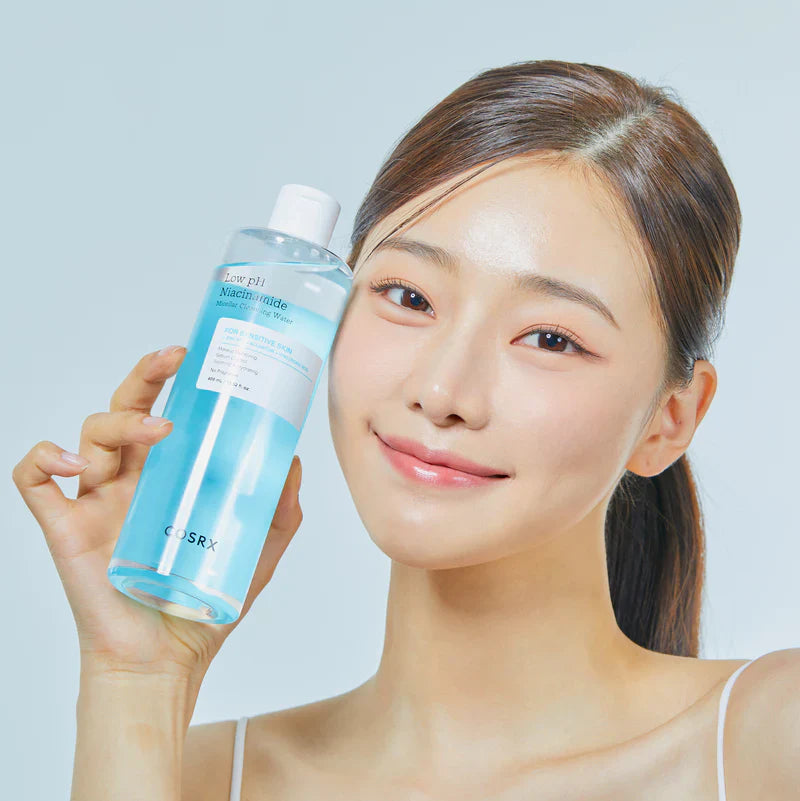Eau micellaire nettoyante à faible pH à la niacinamide 400 ml