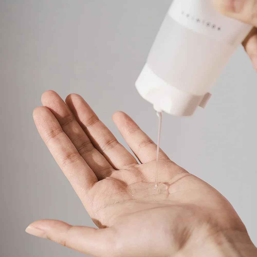 Madagascar Centella Tone Brightening Cleansing Gel Foam 125ml