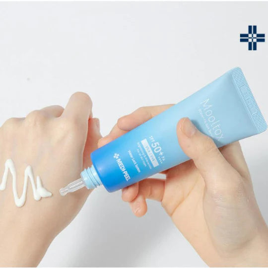 Aqua Mooltox Water-Fit Sun Serum SPF 50+ PA++++ 50ml