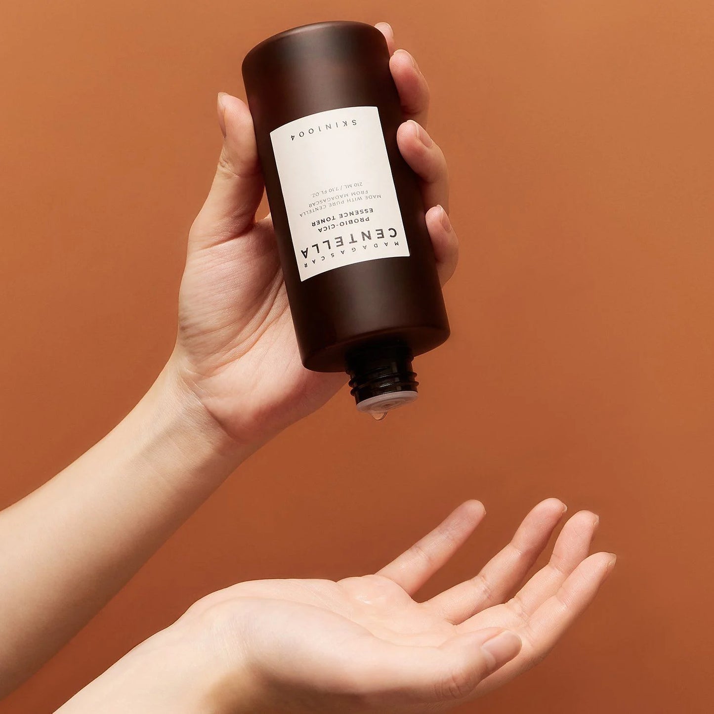 Madagascar Centella Probio-Cica Essence Toner 210ml