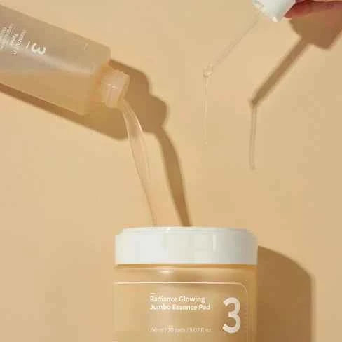 No.3 Radiance Glowing Jumbo Essence Pad 70pads