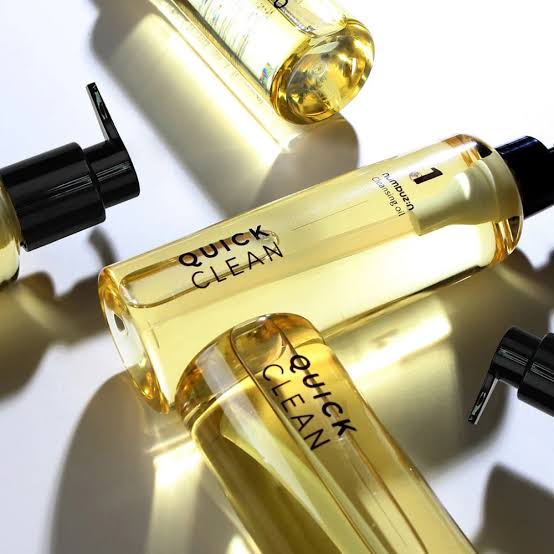 No.1 - Easy Peasy Cleansing Oil 200ml