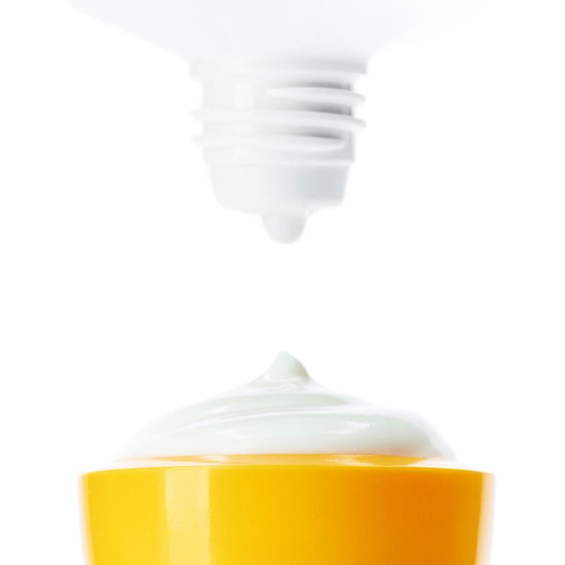 Zero-cast Moisturizing Finish Sunscreen 50ml